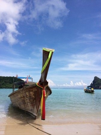  Symbol Thajska nájdete nielen na každej pohľadnici či magnetke, ale na každej pláži. Slúži ako taxislužba z ostrova na ostrov.
