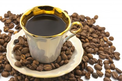 cierna-laska-kava